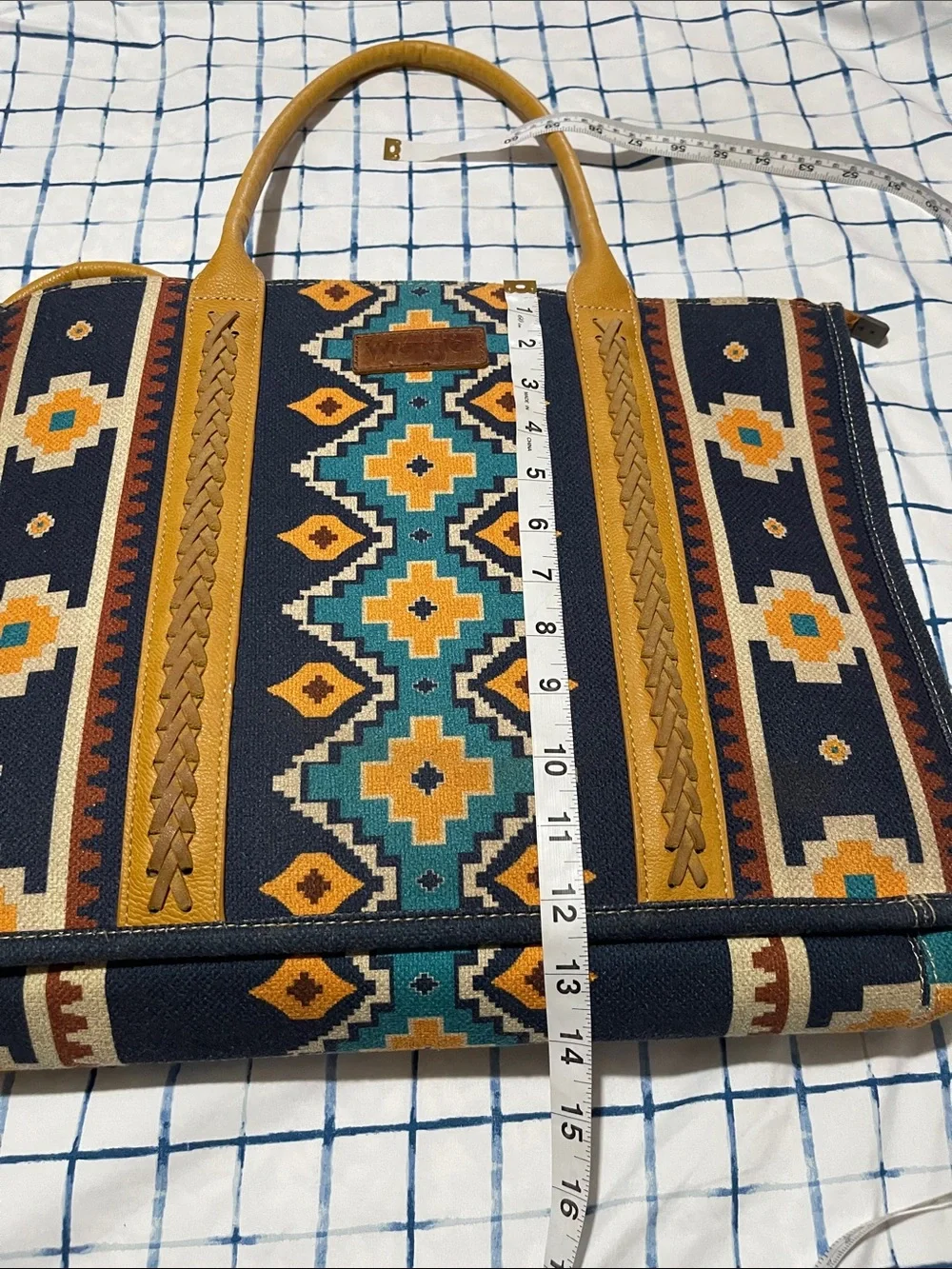 Wrangler tote bold